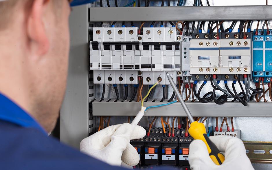 prix d'un électricien Paris 5